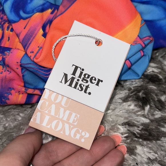 Tiger Mist Tarsha Top - Picture 5 of 5